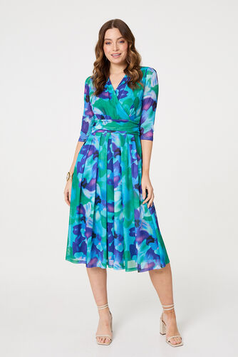 Izabel London – Printed Short Sleeve Pleated Wrap Midi Dress